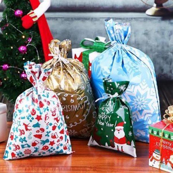 🎁LAST DAY SPECIAL PRICE: ￡6.99!!🎅The World’s Best Christmas Gift Bag With Drawstring🎁