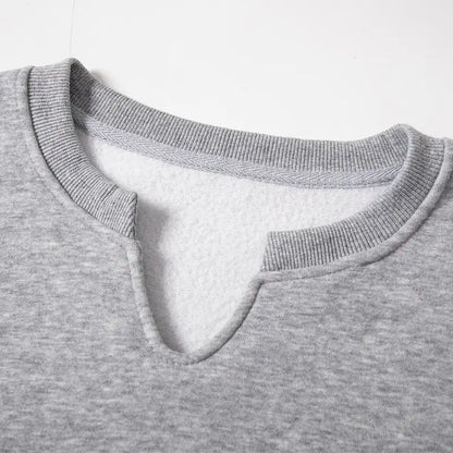 Women’s Solid-Color Small V-Neck Pullover Sweatshirt for Autumn/Winter, Made of Cotton 🍂